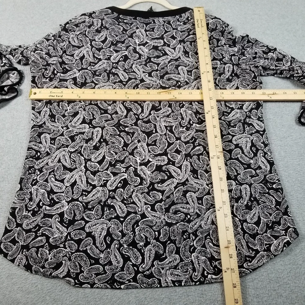 Investments Blouse Women's Medium M Black White Paisley Long Bell Sleeve Stretch